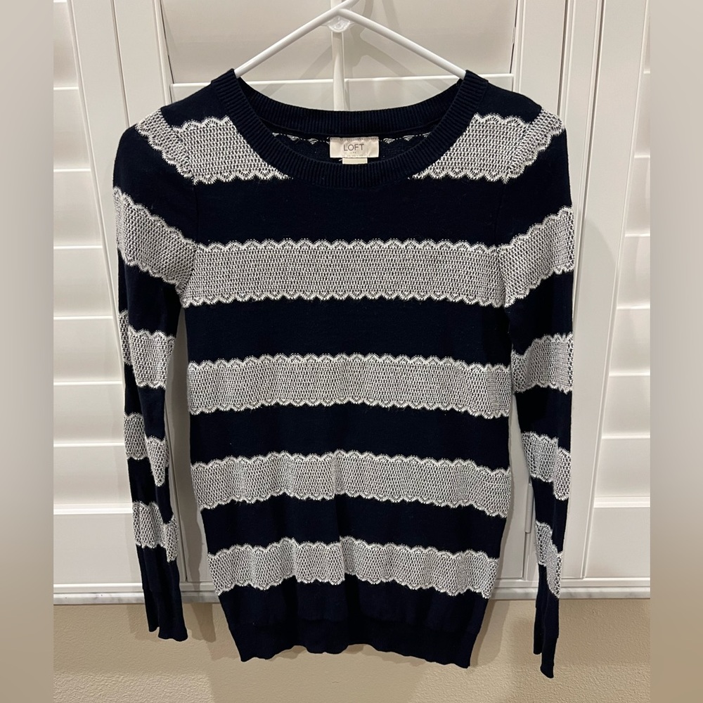 LOFT Navy & White Pullover Sweater - XS